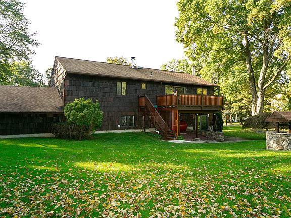 2nd image of 1386 Sunflower Dr