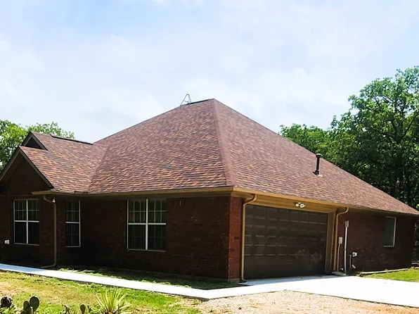 247 Paradise Canyon Cir, Paradise, TX 76073