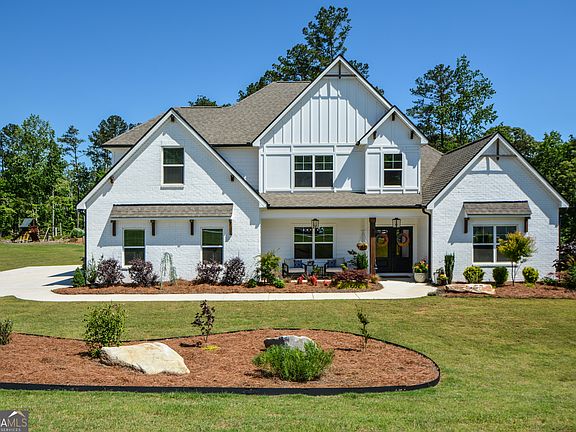 4th image of 65 Starr Pl