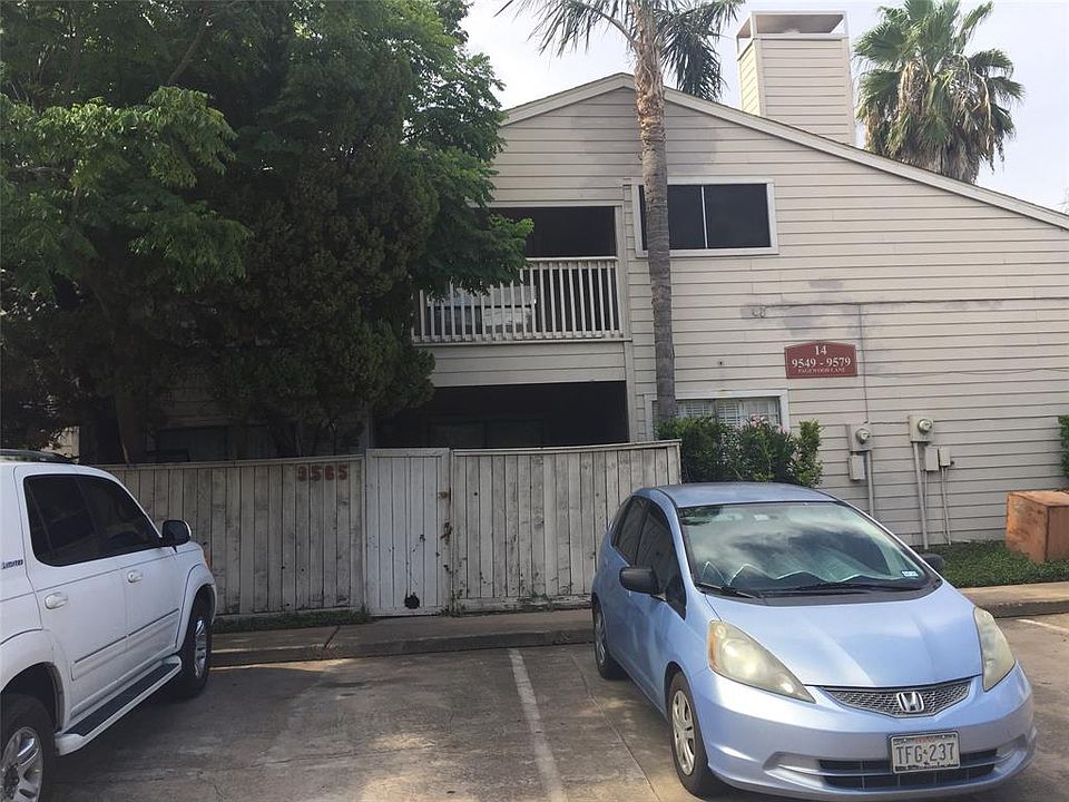 1st image of 9565 Pagewood Ln #9565