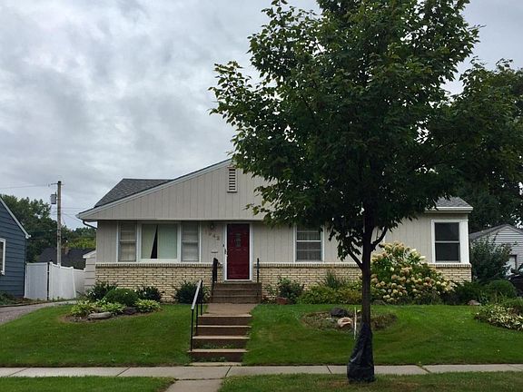 2nd image of 1942 Morgan Ave