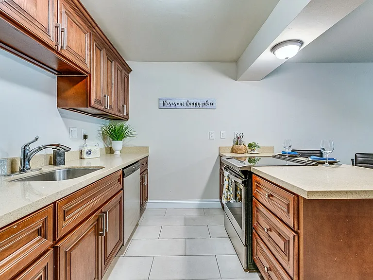 Oakland Heights - 55+ Active Adult Apartments — Photo 6