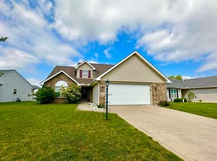 7911 Welland Ct, Fort Wayne, IN 46835