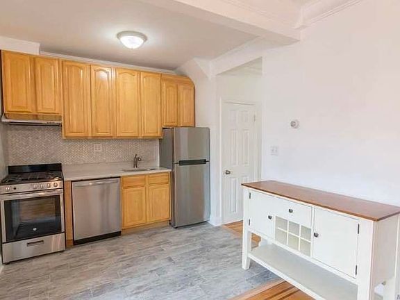 3rd image of 48-45 38th St #1