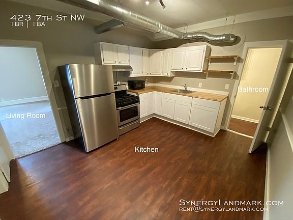 3rd image of 423 7th St NW