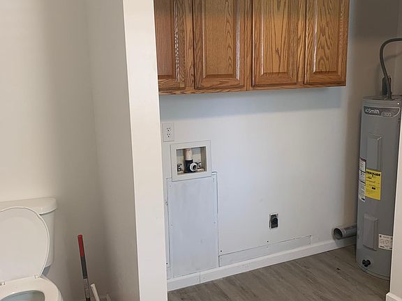 2nd image of 2204 10th Ave
