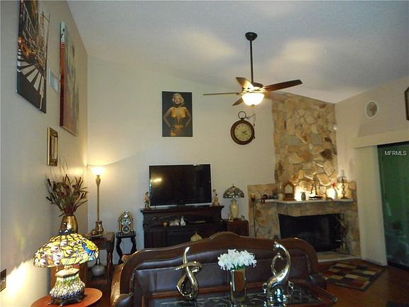3rd image of 1701 Cypress Trace Dr