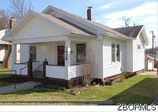 5th image of 1628 Norwood Blvd