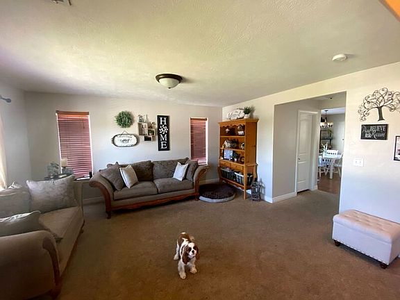 2nd image of 481 Countryside Ave #1