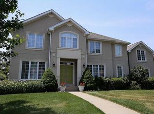 14 Jason Dr, East Brunswick, NJ 08816