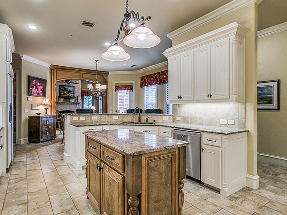 4th image of 7704 Masters Ct