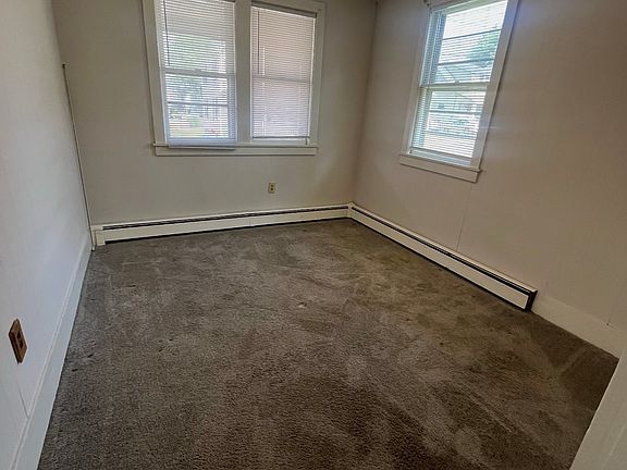 5th image of 525 E Lackawanna Ave
