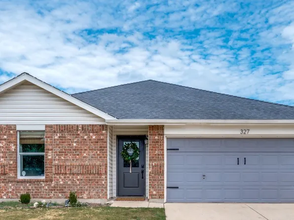 327 Quail Crossing Dr, Sanger, TX 76266