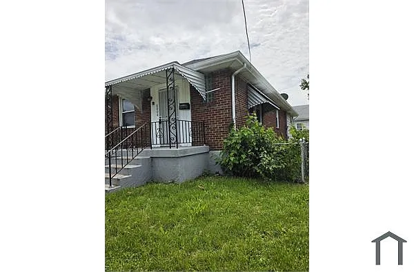 Building Photo - 6800 Stratford Ave