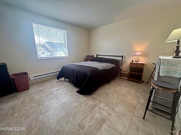 4th image of 1823 Pearce St