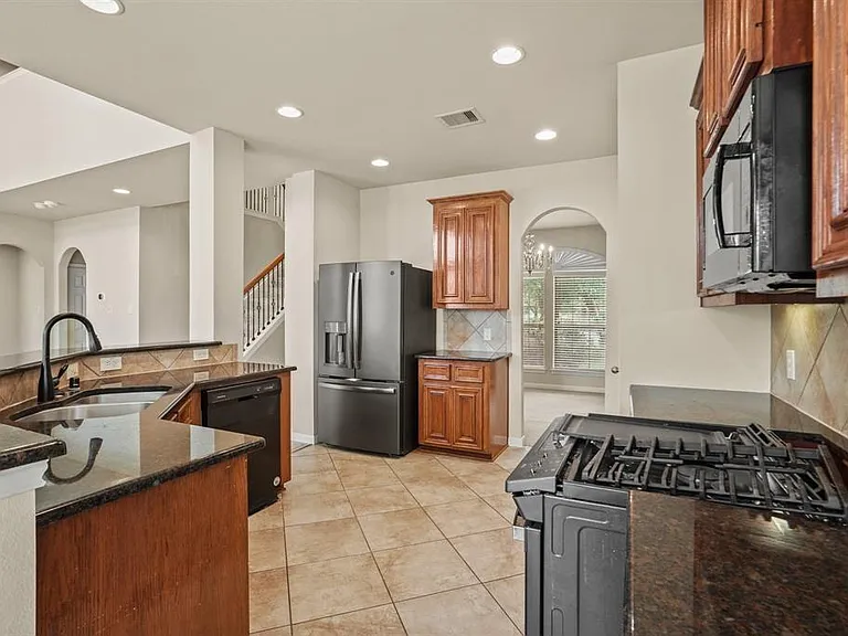 15006 Aster Petal Ct — Photo 4