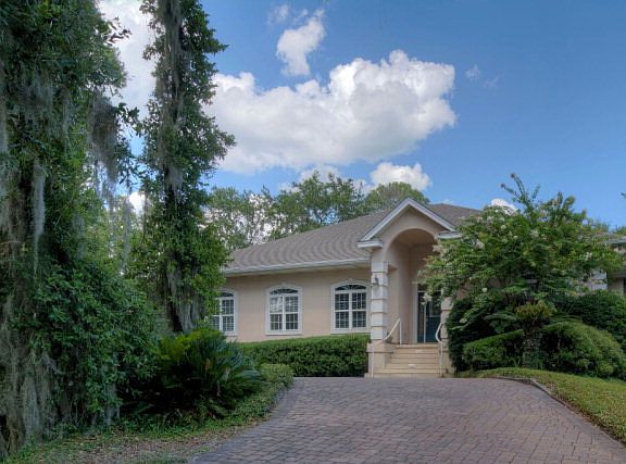 4th image of 820 Hamilton Landing Dr