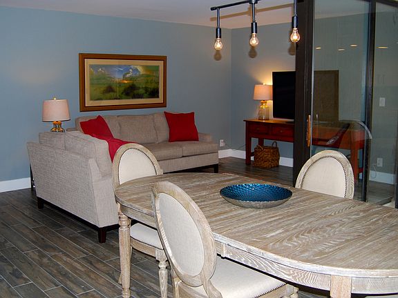 5th image of 500 Egret Cir APT 8307