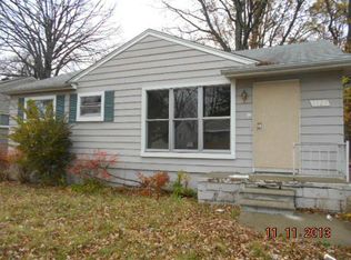 1127 Woodland Dr, Inkster, MI 48141
