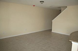 4th image of 487 Walnut Dr #3402
