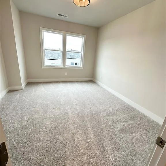1237 Waldon Xing — Photo 24