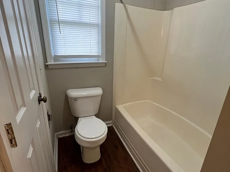 200 Merrywood Dr — Photo 15
