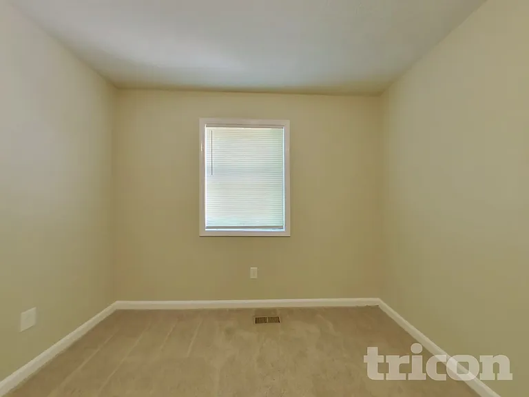 2280 Lexington Way NW — Photo 11