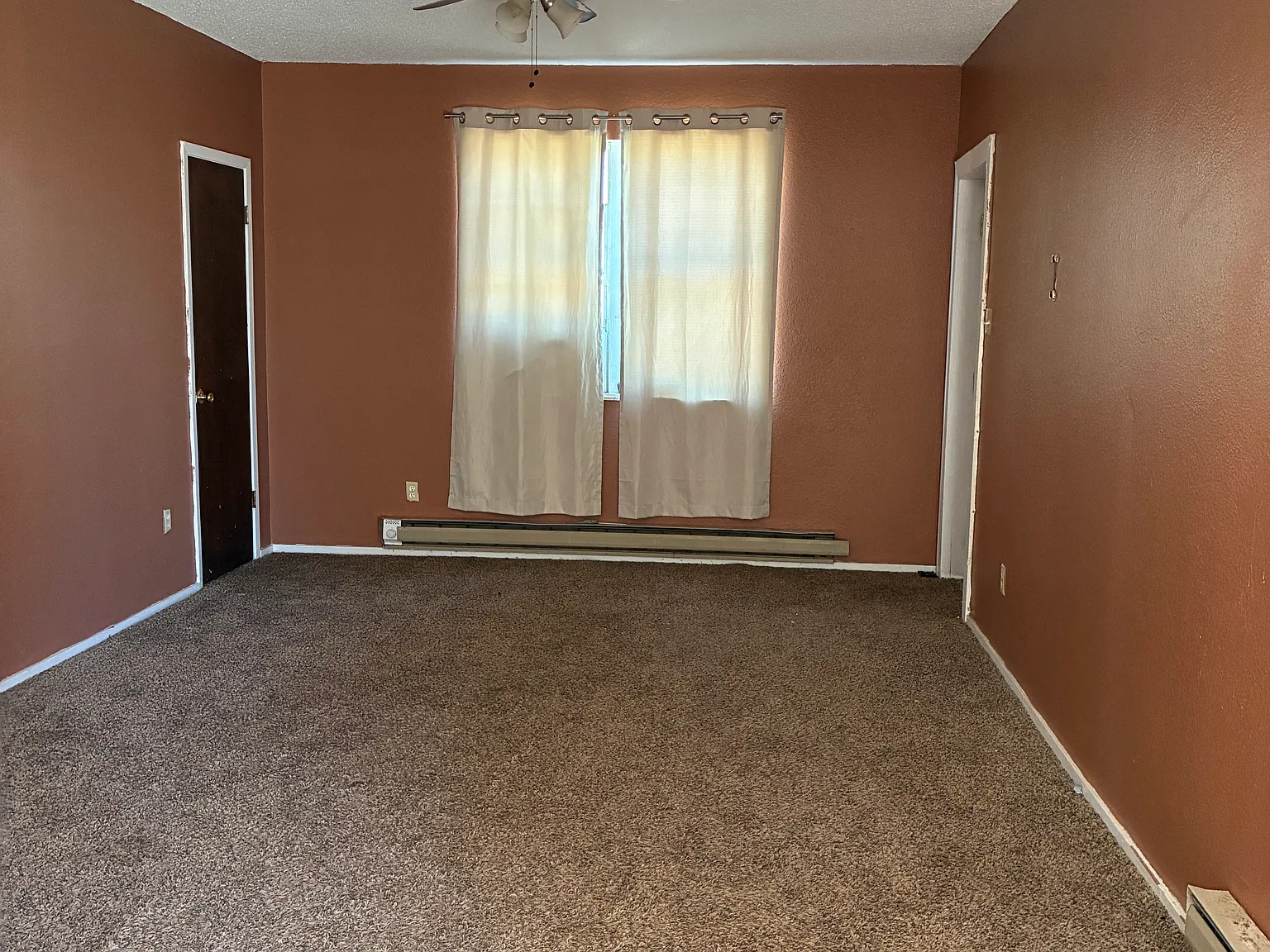 2 bed, 700 sqft, $675 — Photo 2