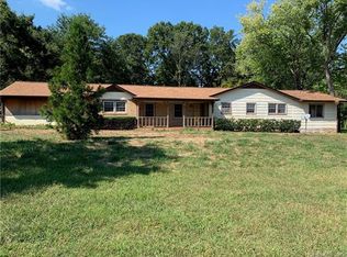 112 Jessica Ln, Forest city, NC 28043