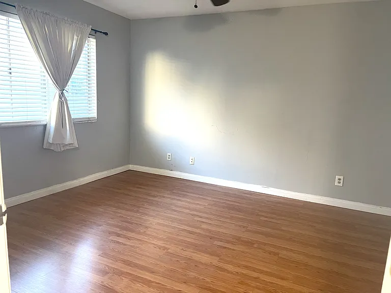 26922 Flo Ln #429 — Photo 10