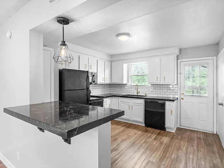101 Tandy Dr #A — Photo 8