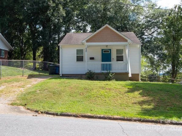 849 6th Ave SW, Hickory, NC 28602