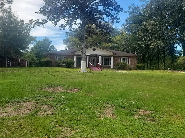 1450 Shelton Dr, Mobile, AL 36605