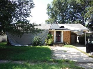 915 Hicky St, Forrest City, AR 72335