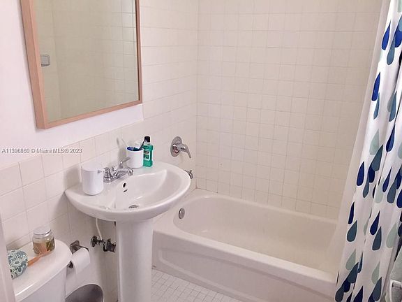 5th image of 7410 NE 6th Ct #7410