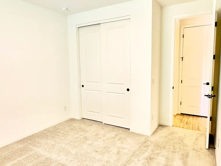 9459 E Sector — Photo 16