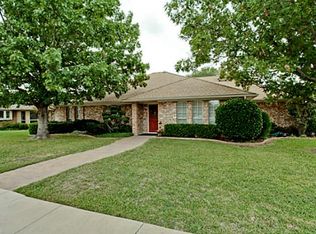 2219 Cedar Cir, Carrollton, TX 75006