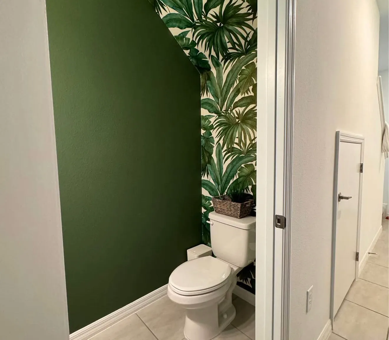 4 bed, 1373 sqft, $1,900 — Photo 2