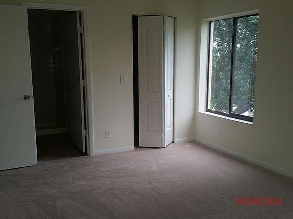 4th image of 202 Foxtail Dr APT B3