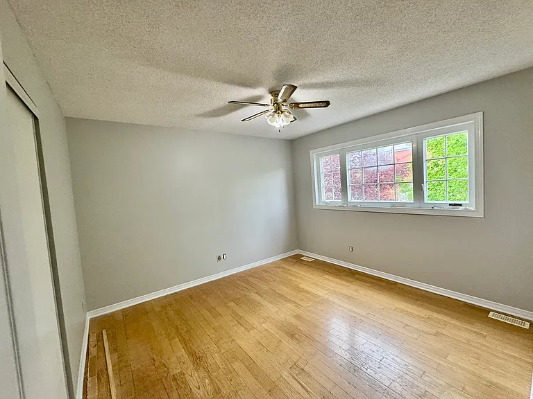 205 Glynn Ave — Photo 3