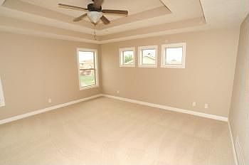 1st image of 514 NW Jackson Dr