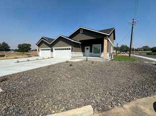 9001 Palestine Way #2, Yakima, WA 98908
