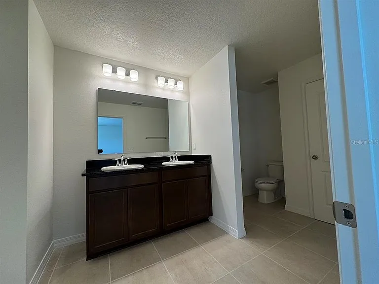 2723 Plover St — Photo 9