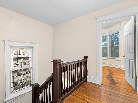 3rd image of 3878 Wyoming St Floor 2