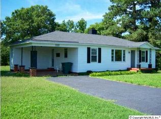 888 Boles Rd, Hazel Green, AL 35750