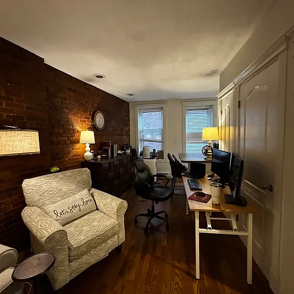 8 Battery St #6 — Photo 11