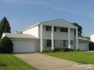 5461 Patricia Ave, Shelby Township, MI
