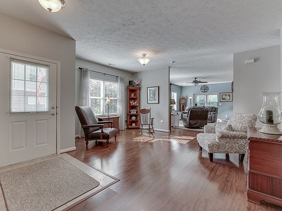 5th image of 5095 Baltustrol Dr