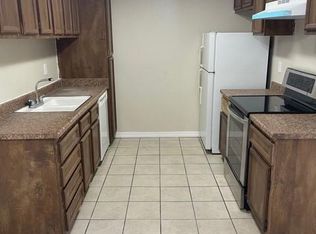 2247 W Dakota Ave APT 129, Fresno, CA 93705