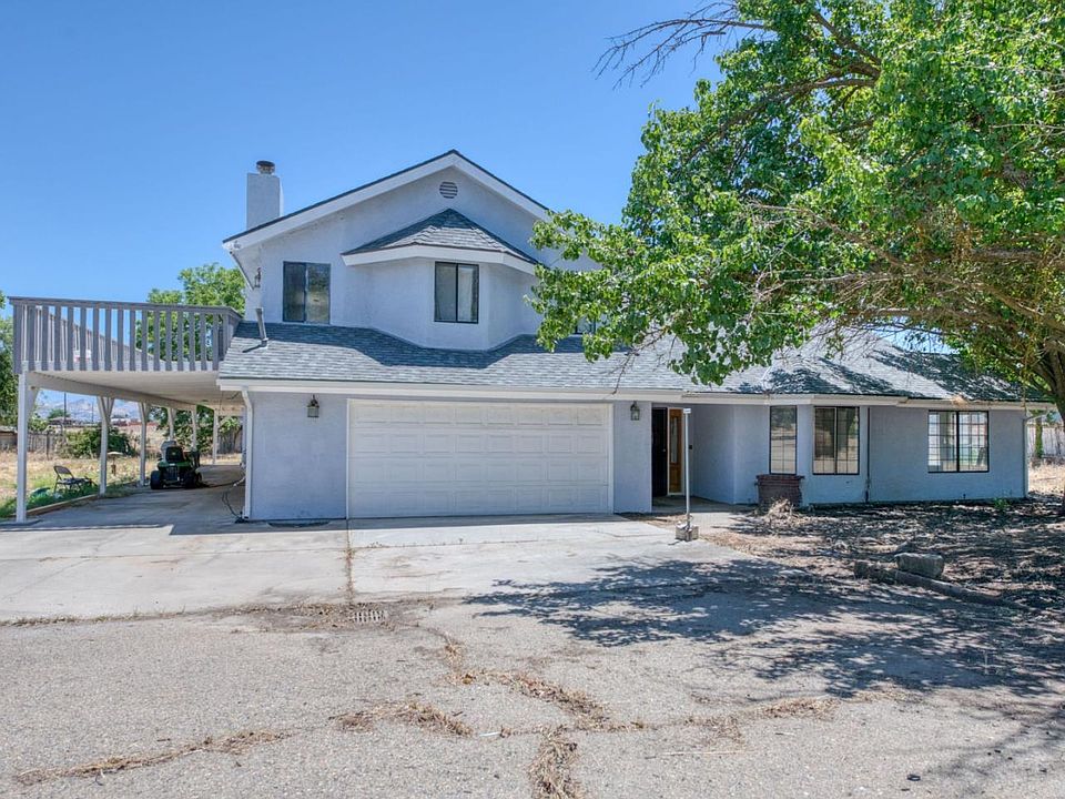 1st image of 6922 N Del Rey Ave